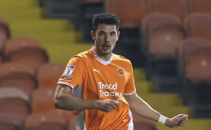 Elkan Baggott Bersinar, Blackpool Perpanjang Rekor Tak Terkalahkan di League One!